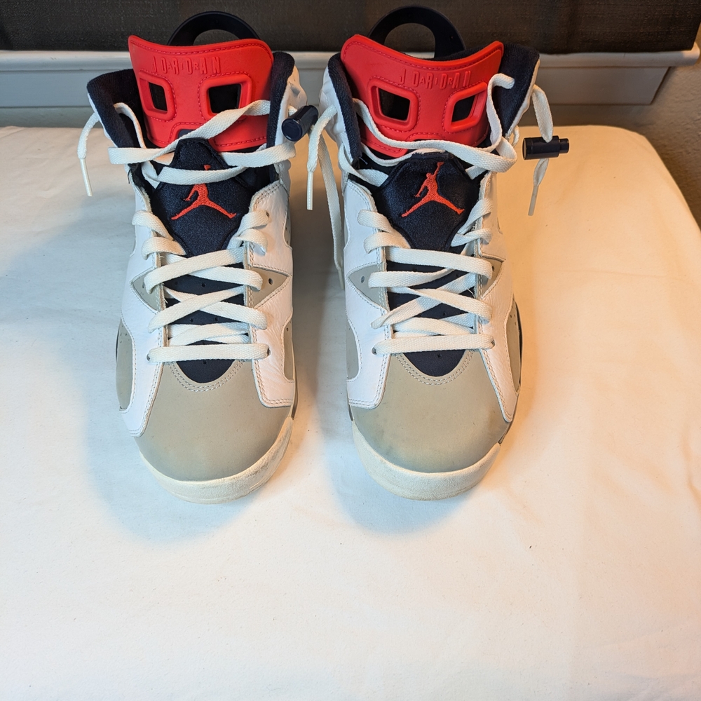 Air Jordan Sneakers Red and White